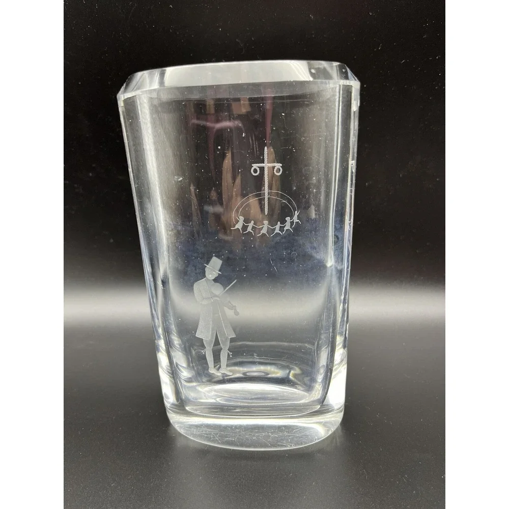 STROMBERGSHYTTAN Swedish Art Glass Crystal Violin Player c1950 Vase 7